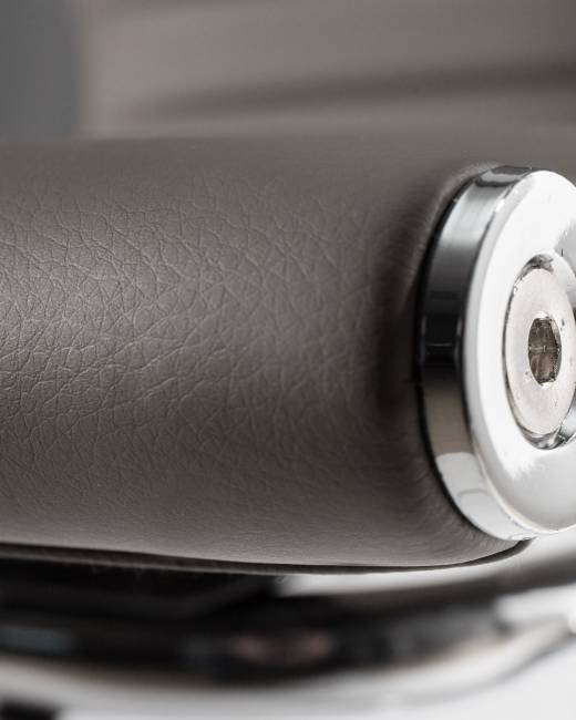 Офисное кресло для посетителей DOBRIN CODY, серый