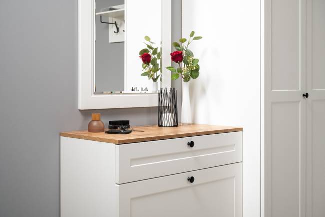 Комод с обувницей и тумбой Остин цвет белый шагрень/дуб крафт золотой