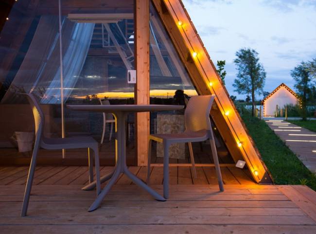 Стул пластиковый Bit тортора 520х550х840 мм Стул пластиковый Bit тортора 520х550х840 мм